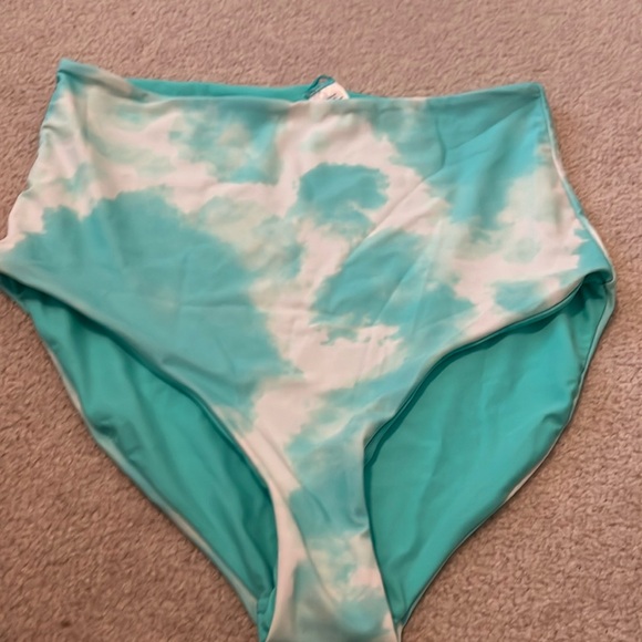 coral reef Other - Coral reef high waisted bathing suit bottoms NWT